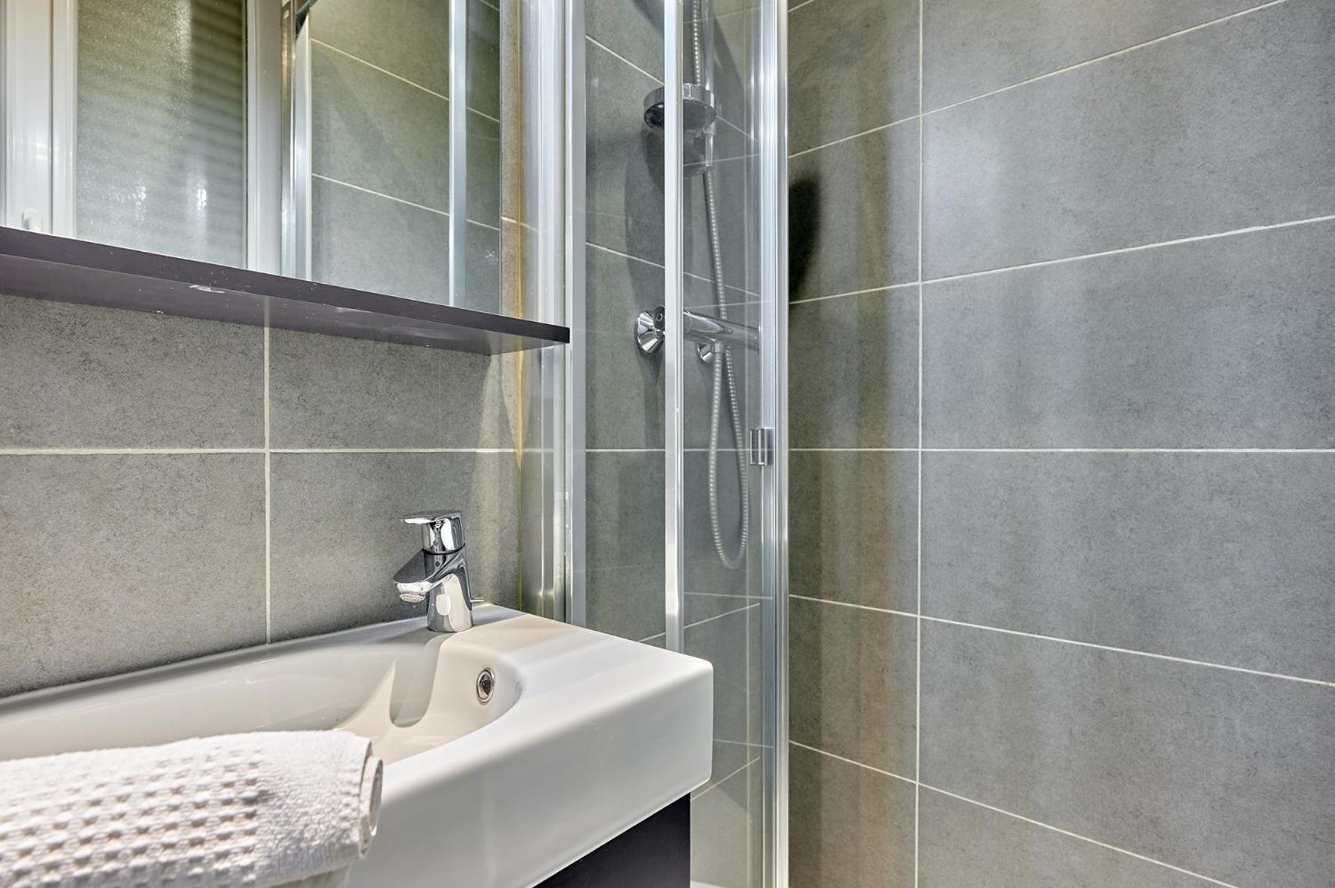 Apartment Center Of Paris By Studio Prestige Экстерьер фото